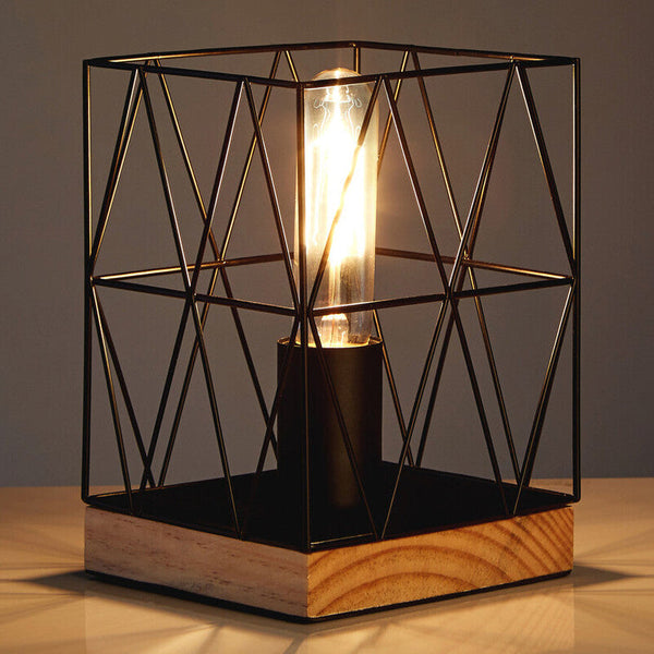 Black Metal Table Lamp | Bode