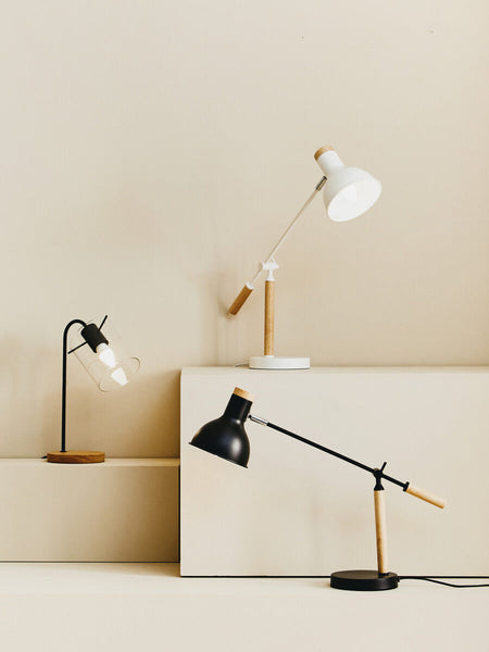 Matte Black Curved Table Lamp | Stockholm