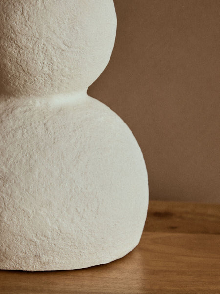 White Papier Mache Table Lamp | Carta