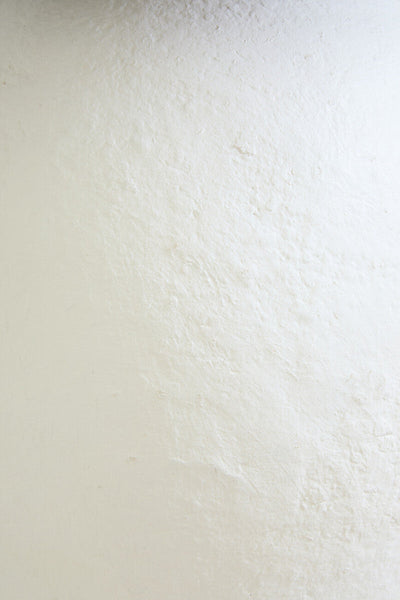 White Papier Mache Table Lamp with Black Raffia Shade | Carta