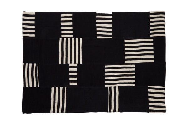 Bosie Black And White Rug