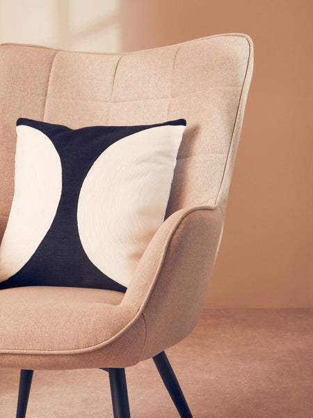 Bosie Ozella Black And White Semi Circular Design Cushion