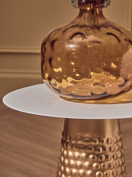 Amira White and Gold Metal Side Table with Hammered Base