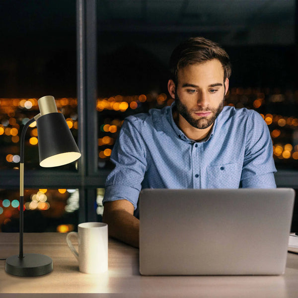 Elegance Curve E27 Desk Lamp