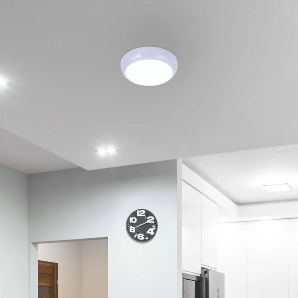 LED Paladin Bulkhead 14-16-20 W 3CCT IP54 with White Rim