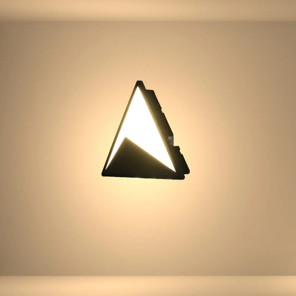 Pyramid Modern Plastic LED Outdoor Wall Light 15W Cool White