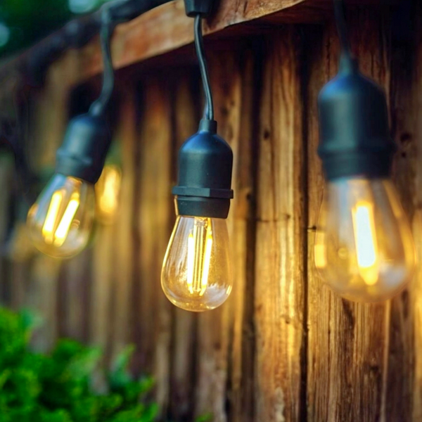 Outdoor Elite Festoon Waterproof Warm White Heavy Duty LED Connectable String Party Lights.