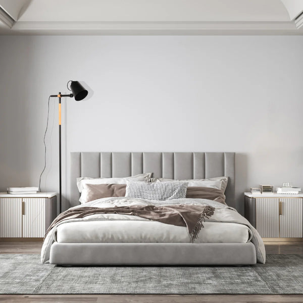 Sleek Nordic Floor Lamp with Oak Wood Detail - E27 Black/White
