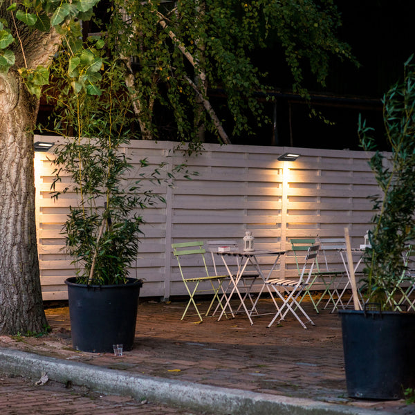 Solar-Powered Tiltable LED Wall Light, Motion Sensor, 3000K Warm White, Rechargeable, Outdoor Use