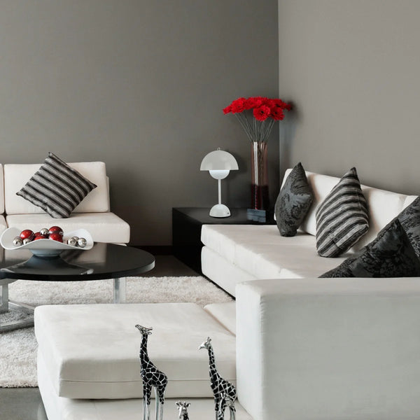 Spherical Harmony LED Table Lamp – Dual-Colour Elegance